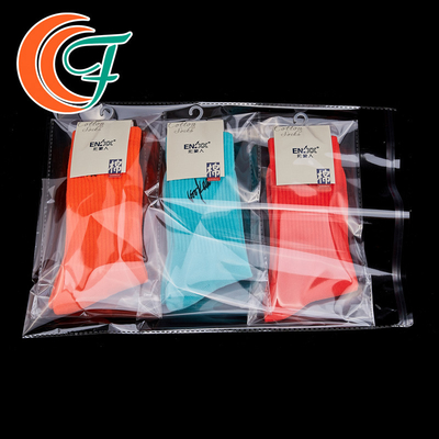 Wasserdichte wiederversiegelbare Plastiktaschen OPP fertigen Sport-Socken-selbstdichtende Tasche besonders an